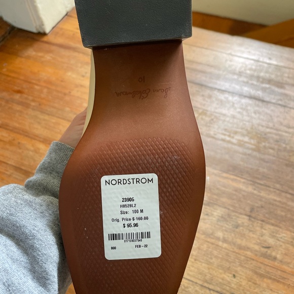 NWT Sam Edelman Creamy White Leather Chelsea Boot - Picture 5 of 6